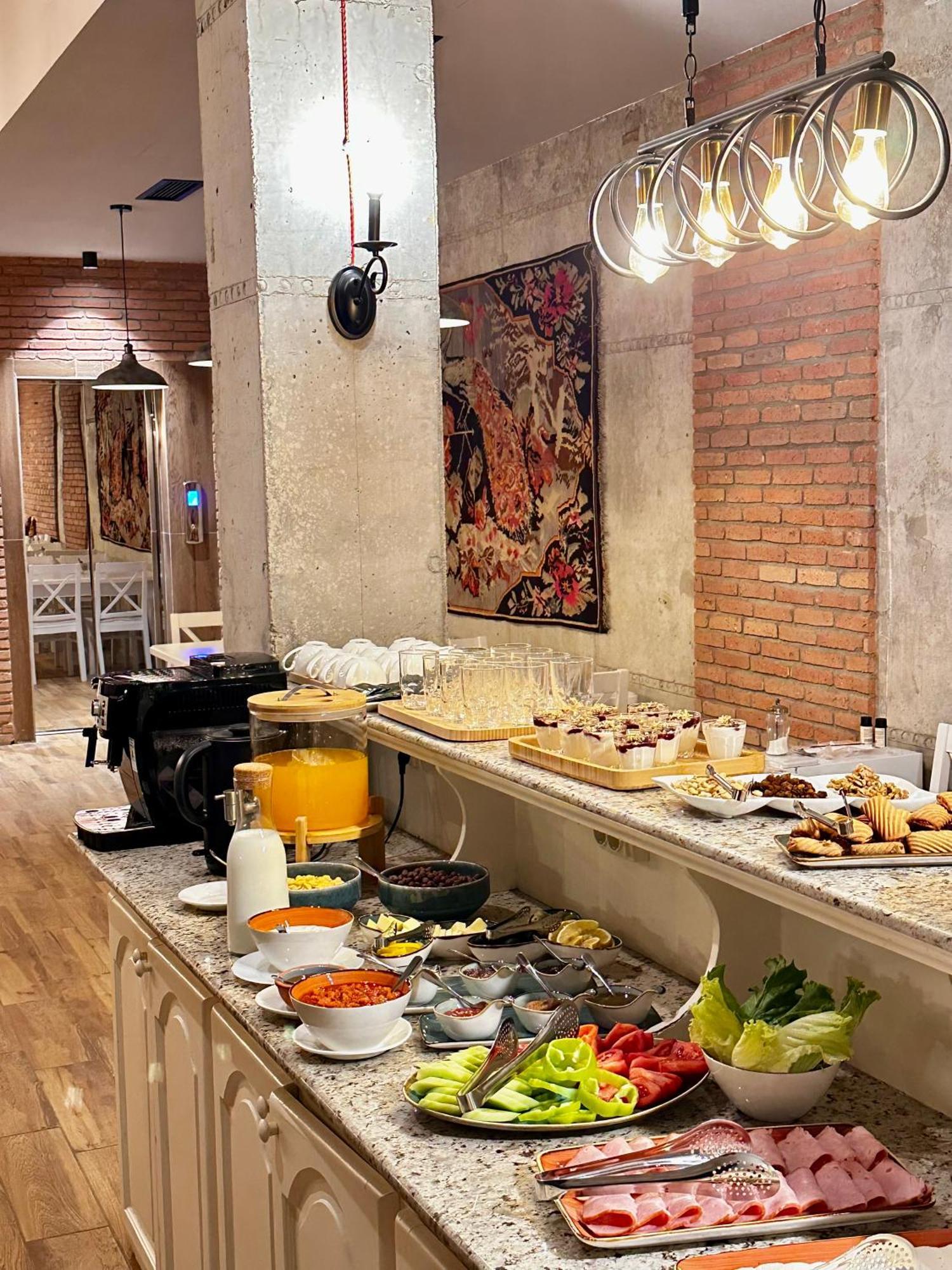 Metekhi Boutique Hotel Tbilisi Buitenkant foto